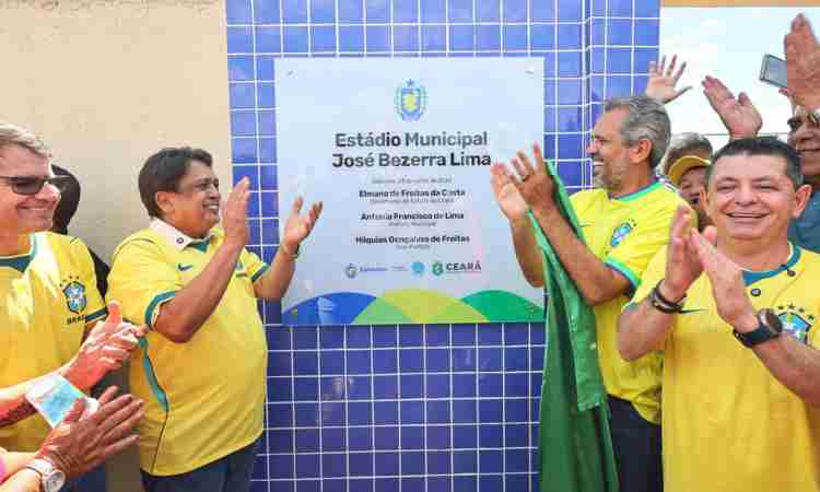 Saboeiro inaugura Estádio Bezerra Lima e celebra avanço no esporte local